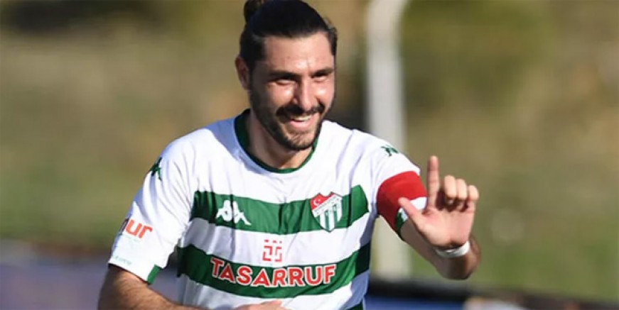 Özer Hurmacı futbolu bıraktı