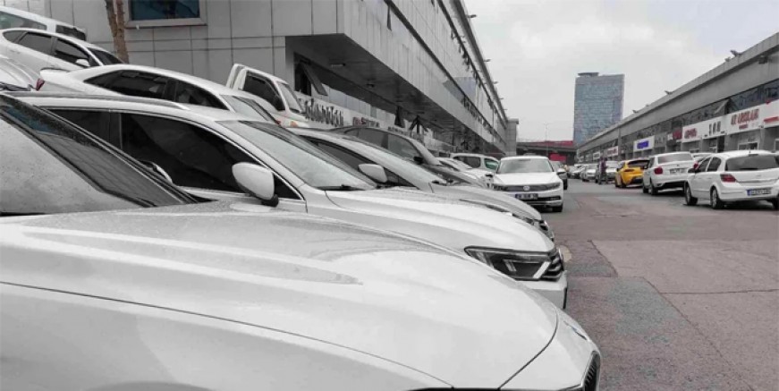 İkinci el araç piyasasında bayram yoğunluğu