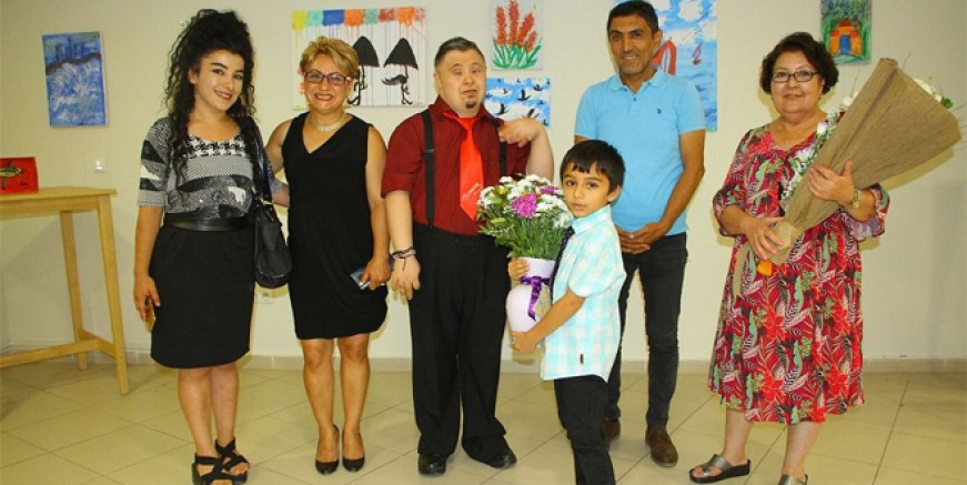 Kaan’ın fırçası engel tanımıyor!