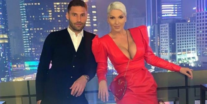 Jelena Karleusa ve Tosic boşandı!