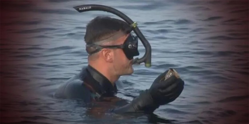 Kartal’da denizde el bombası bulundu!