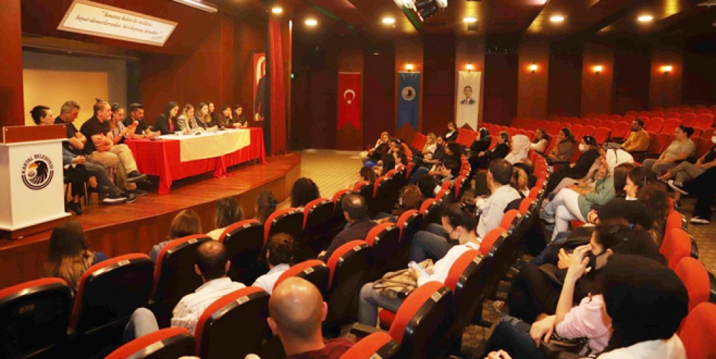 Kartal Belediyesi’Kreş uyum semineri’ düzenledi