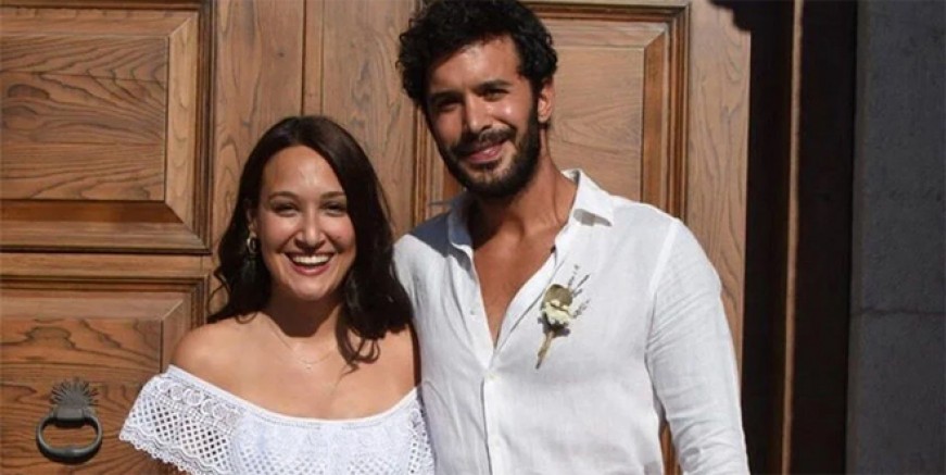 Sanatçı Gupse Özay anne oldu