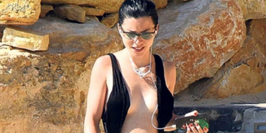 Merve Boluğur hamile mi?