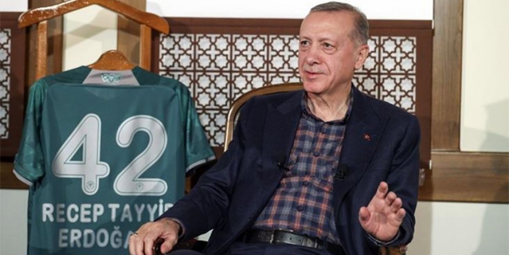 Erdoğan’dan balkon konuşması esprisi