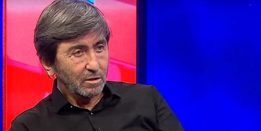 Rıdvan Dilmen Jesus’u topa tuttu