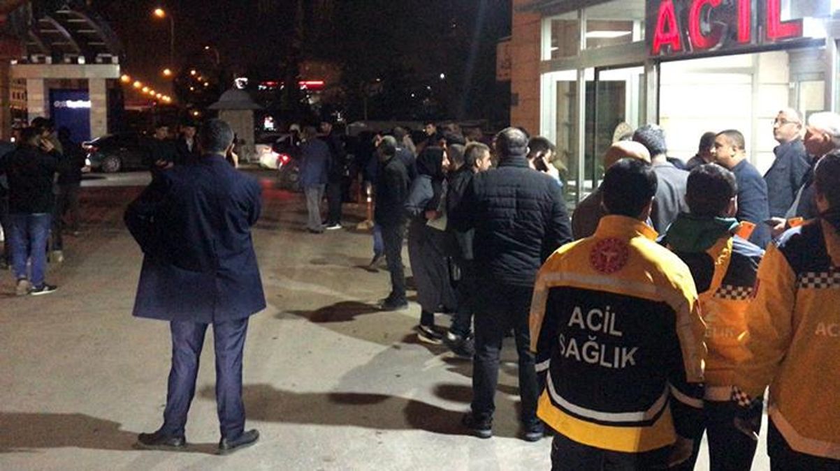 Şanlıurfa’da uyuşturucu satıcıları polislere ateş açtı
