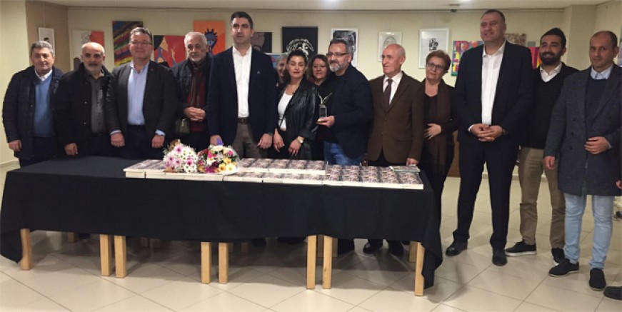 Kenan Taşkesen Kartal’da okurlarıyla buluştu