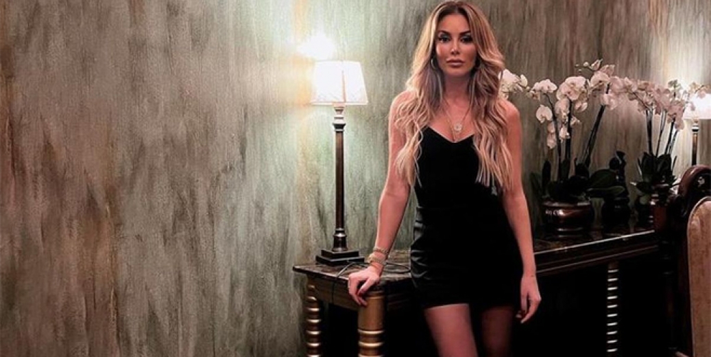 Petek Dinçöz’ü kızdıran etek yorumu