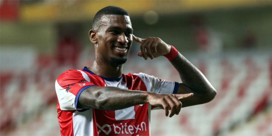 Fenerbahçe’de Haji Wright çılgınlığı