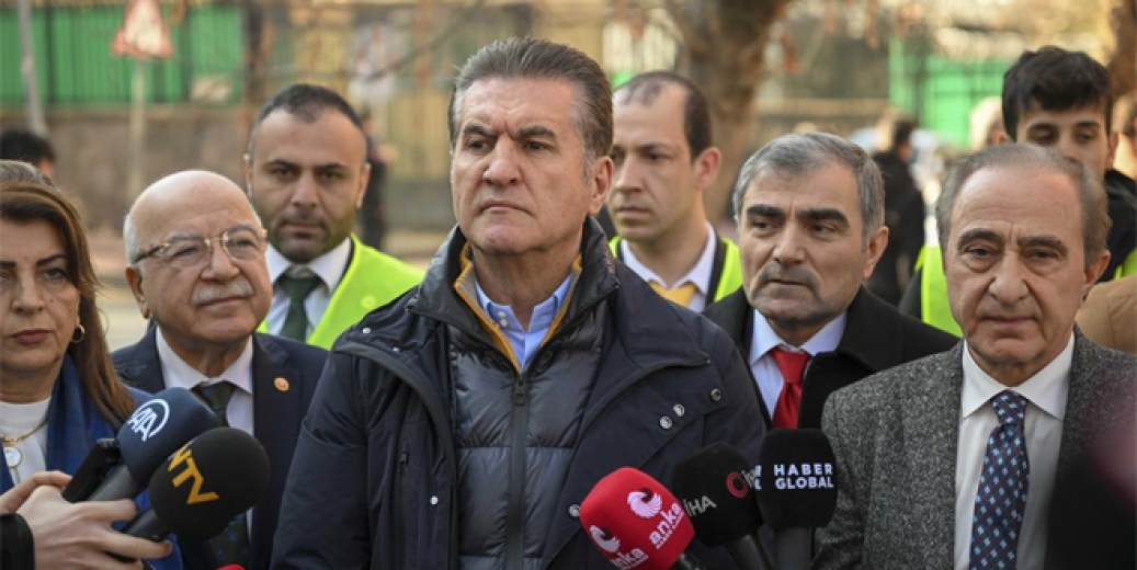 Mustafa Sarıgül’den Kur’an-ı Kerim yakılmasına tepki