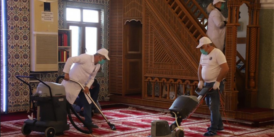 Gökhan Yüksel ‘Huzurun müjdelendiği bir ay olsun’