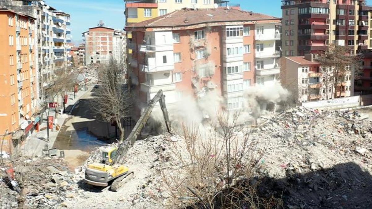 Son Dakika: Adıyaman’ın Sincik ilçesinde 4.5 büyüklüğünde deprem meydana geldi