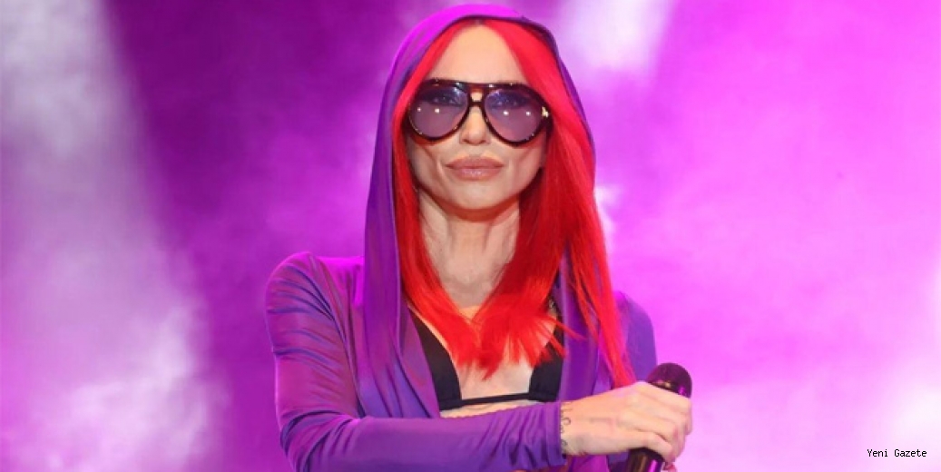 Gülşen kırmızı saçlarıyla seslendi