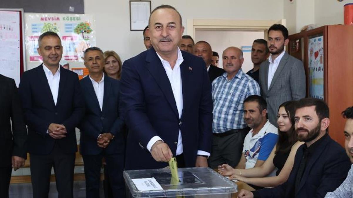 Çavuşoğlu, pusuladan dert yandı: Katla katla bitmedi