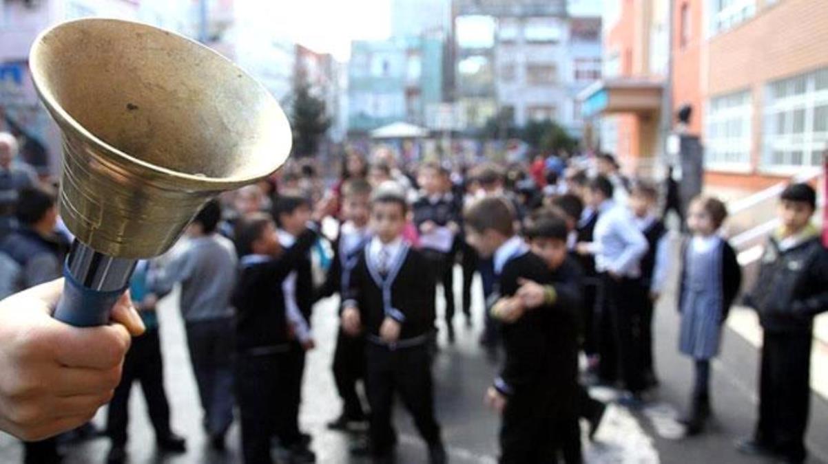 12. sınıf öğrencilerinde devam zorunluluğu kalktı