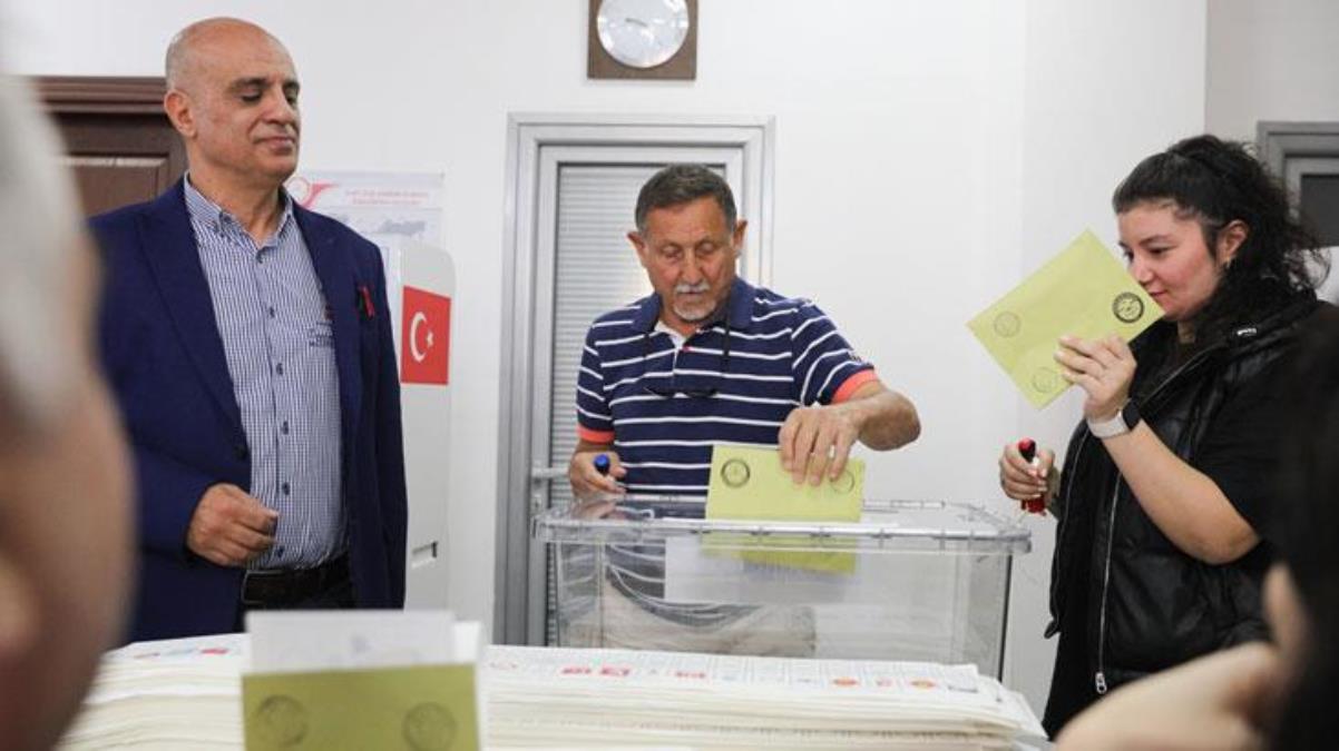 YSK’dan tartışma yaratan karar! ABD ve Kanada’da oy kullanma süresi 2 güne düşürüldü