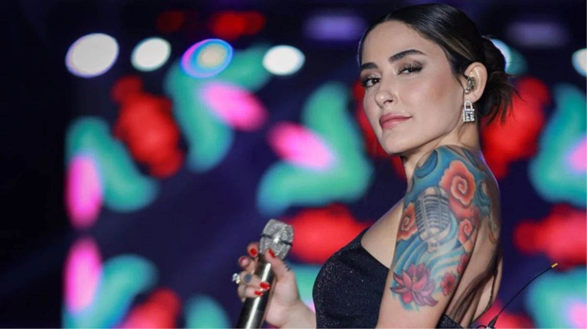 Ödül alan Melek Mosso’dan dikkat çeken konuşma: Katledilen bütün kadınların ruhlarına armağan ediyorum