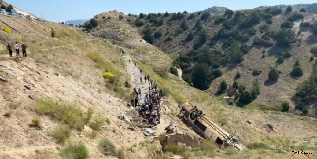 Kars’ta korkunç kaza; çok sayıda ölü ve yaralı var!