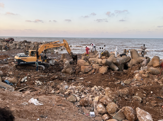 Libya'daki sel felaketinde 43 bin kişi yerinden oldu