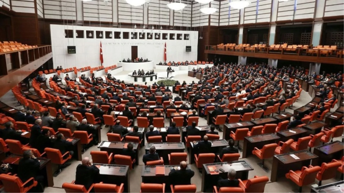 Meclis 1 Ekim’de açılıyor! Torba yasa ve yeni anayasa çalışmalarına öncelik verilecek