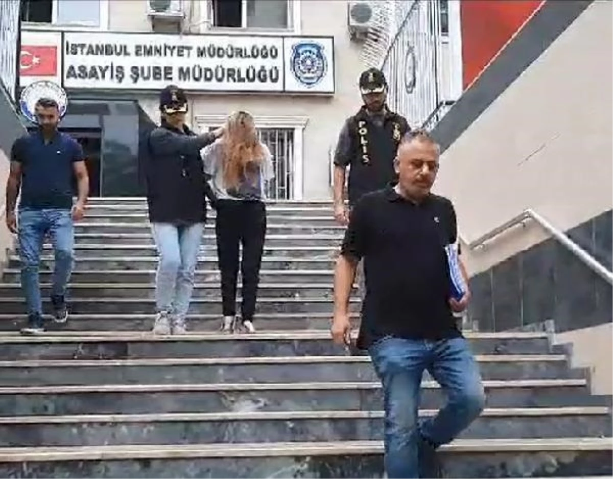 Yazar Funda Demir, eski eşini boğazını keserek öldürdü