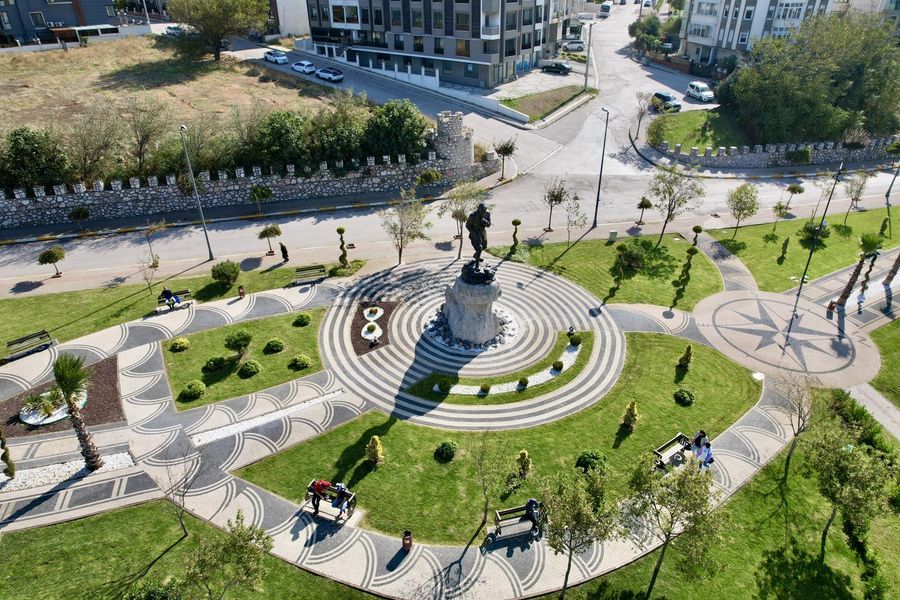 Bandırma Belediyesi çevre çalışmalarıyla fark yaratıyor