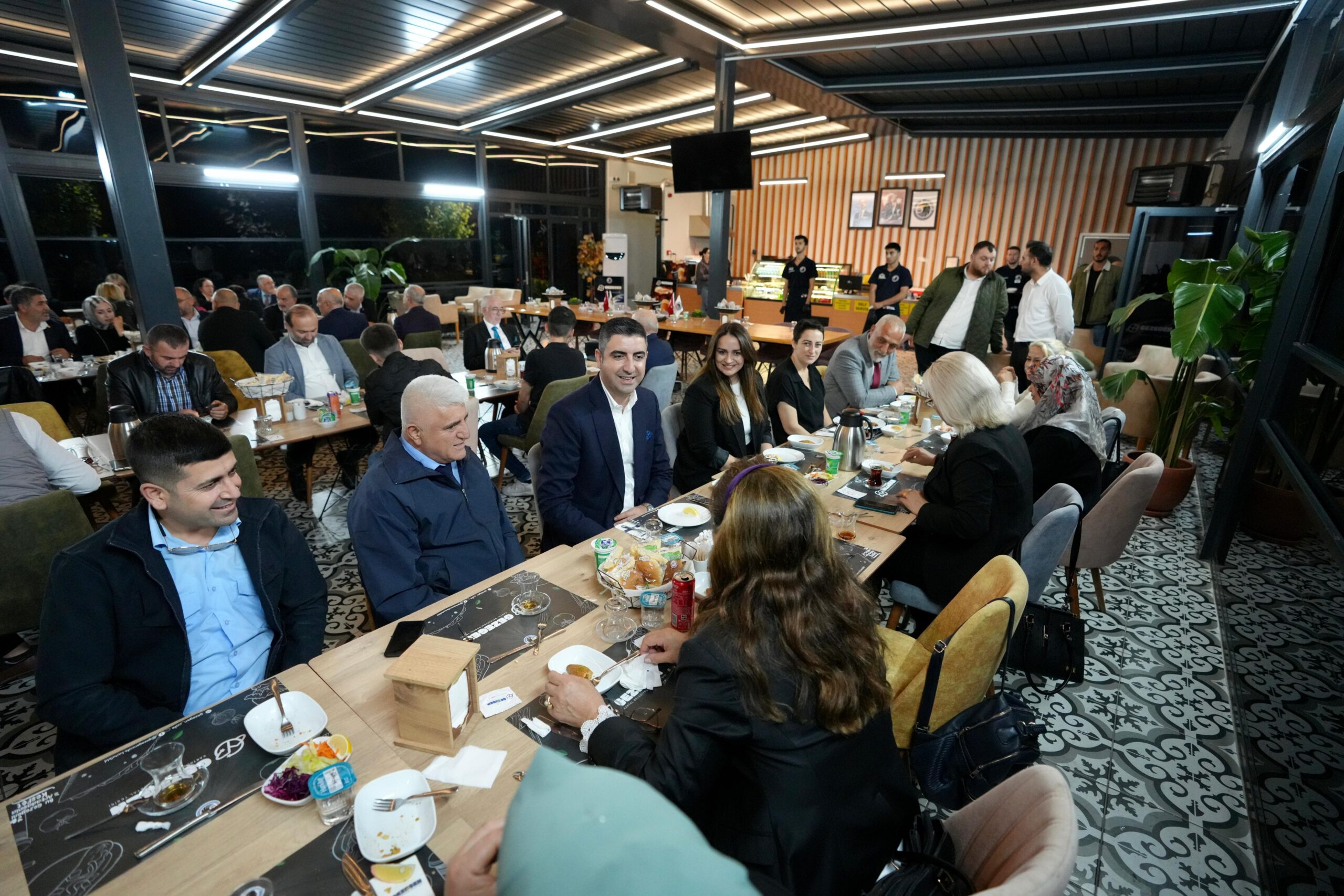 Gökhan Yüksel “Muhtarlar demokrasinin vazgeçilmez unsurudur”