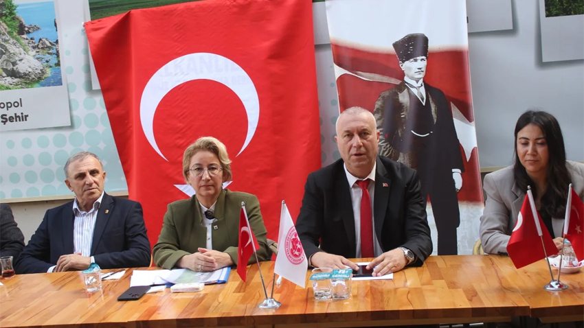 Kartal’a 100. Yıl anıtı yapıldı