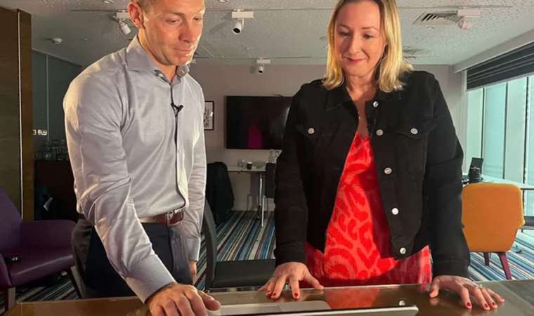 Yapay zeka asistanı sizin yerinize toplantılara girebilecek!