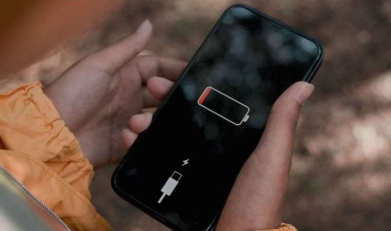 Akıllı telefonlar artık tek şarjla bir ay çalışacak!