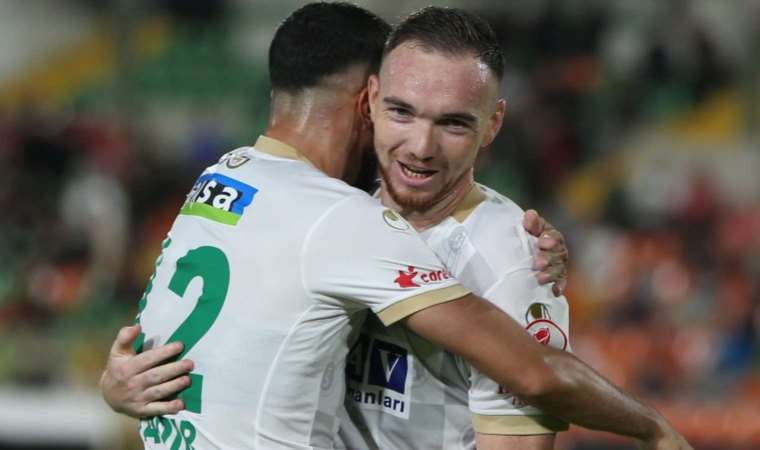 Alanyaspor Türkiye Kupası’nda 4 golle turladı!