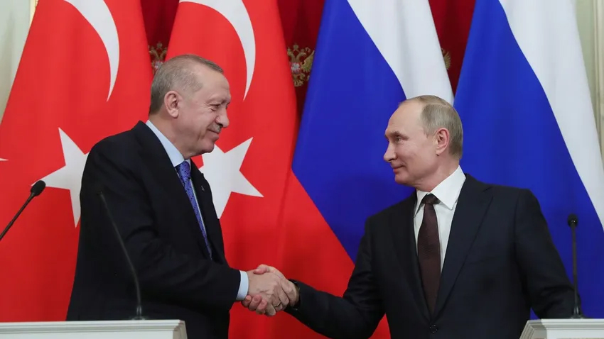 Erdoğan Putin’le görüştü: Gündemde savaş var!