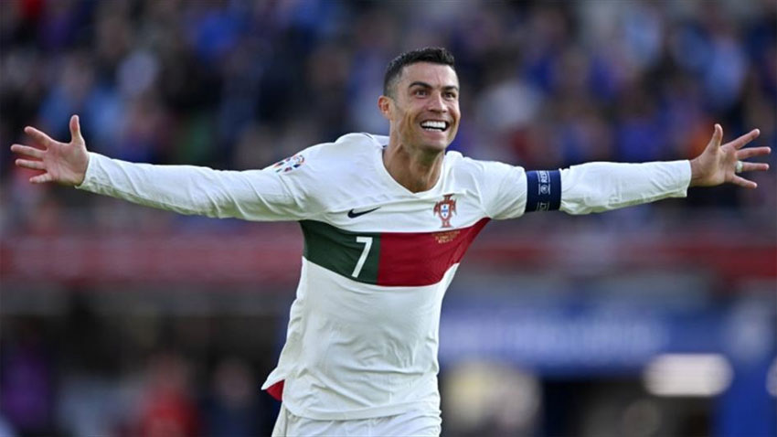 Cristiano Ronaldo bir imkansızı daha başardı