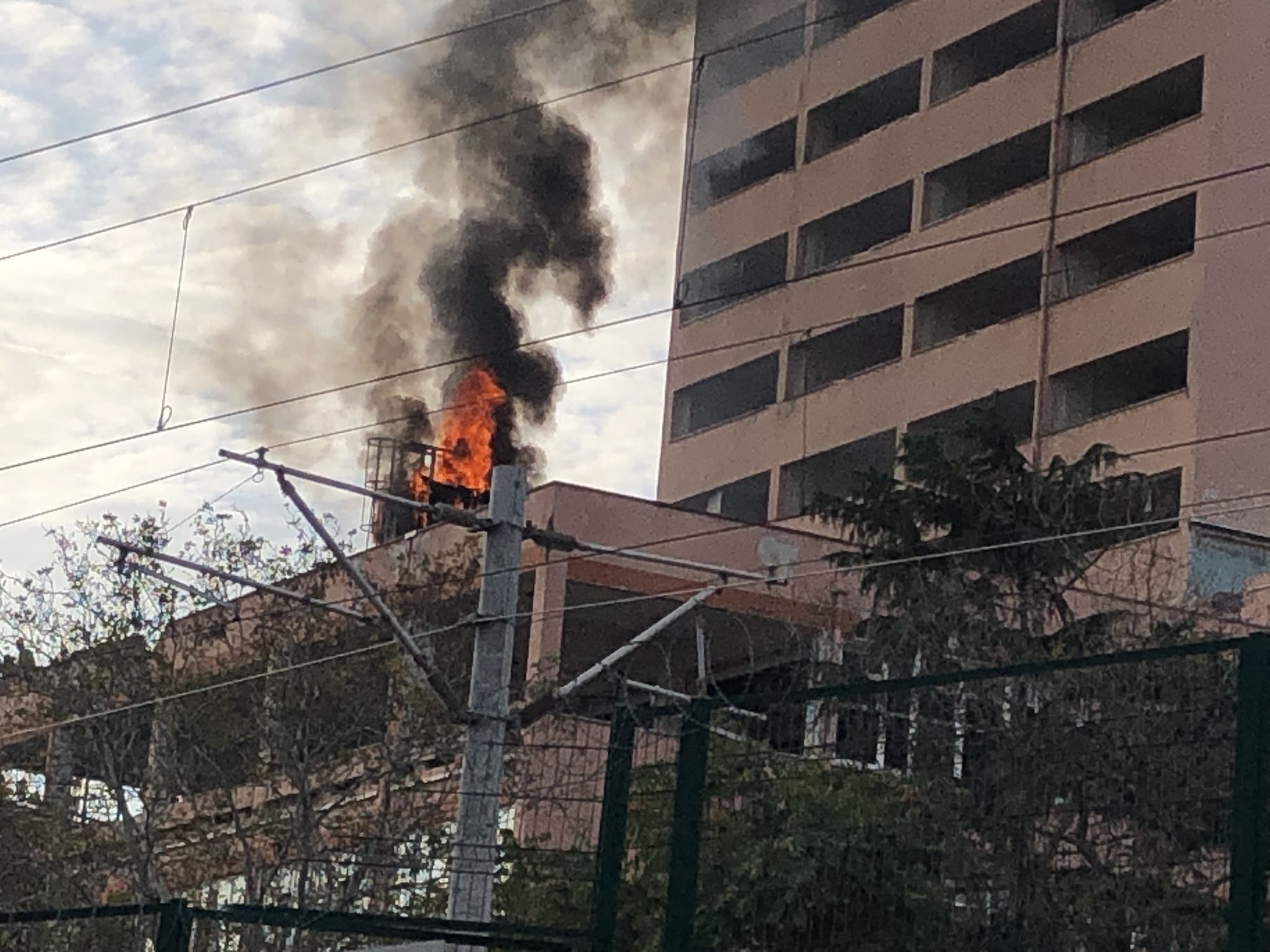 Kartal Yavuz Selim Devlet Hastanesi yandı