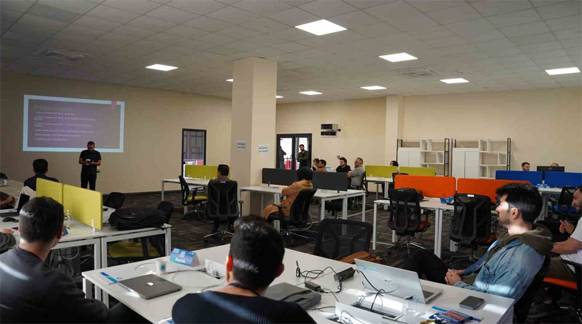 Yazılım yarışması ‘Veri Maraton’unda 35 saat süren mücadele bitti