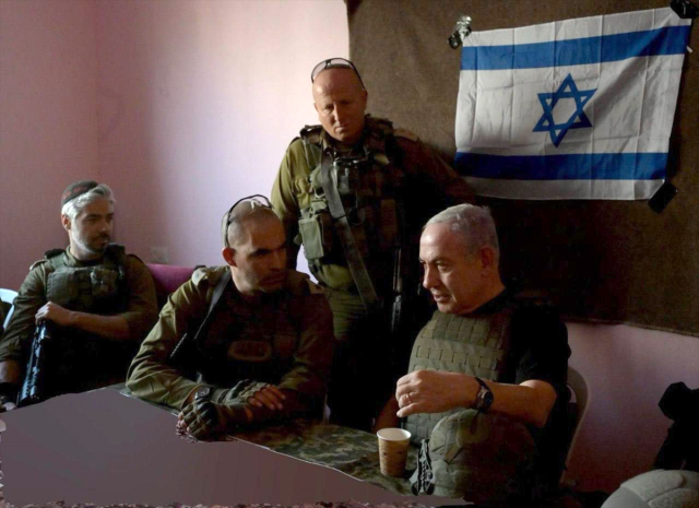 Biden'la görüşen Netanyahu: Her 10 İsrailli esire karşılık insani aranın uzatılmasına sıcak bakıyoruz