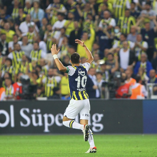 Son Dakika: Fırtına sert esti! Fenerbahçe, sahasında Trabzonspor'a 3-2 yenildi