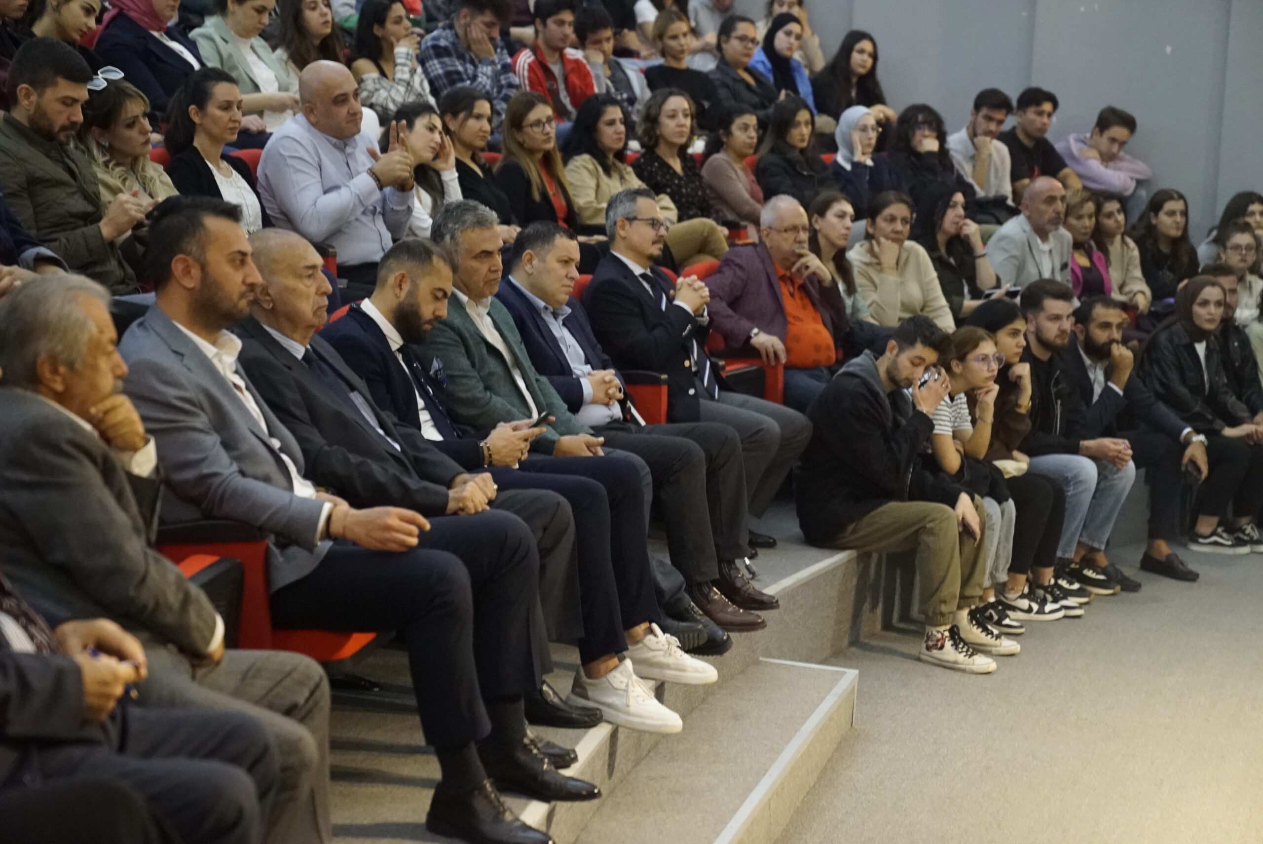 Antalya Belek Üniversitesi’nin medya paneline büyük ilgi