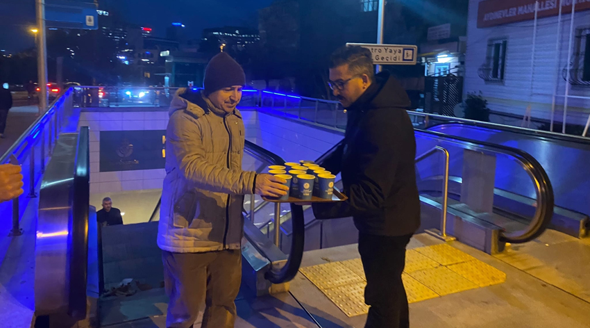 Maltepe Belediyesi’nden çorba ikramı!