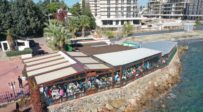 Tuzla’da denize sıfır balık ekmek restorantı hizmete açıldı