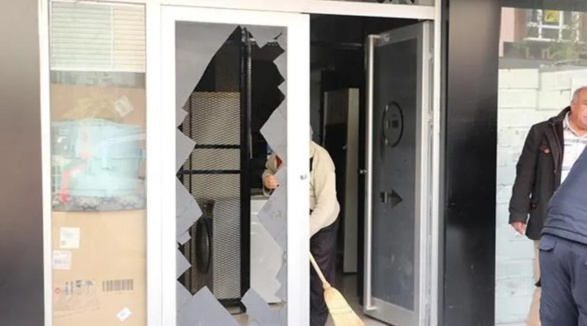 Ankara’da 3 katlı binada doğal gaz patlaması