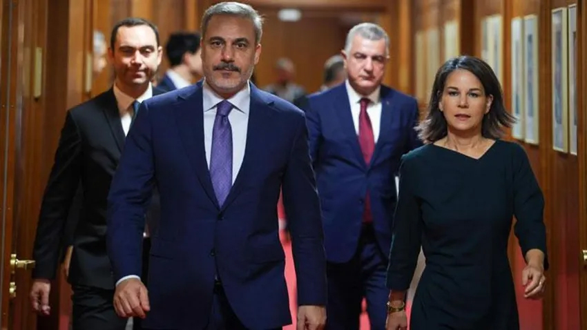 Hakan Fidan Alman mevkidaşı Baerbock ile görüştü