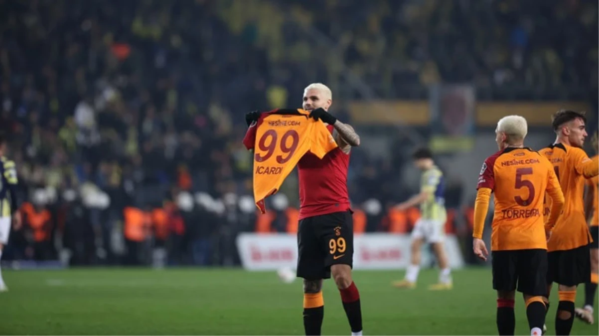Icardi’den formasını yakan F.Bahçe taraftarlarına olay yanıt