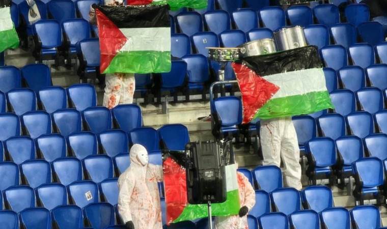 Real Sociedad taraftarından Filistin’e anlamlı destek