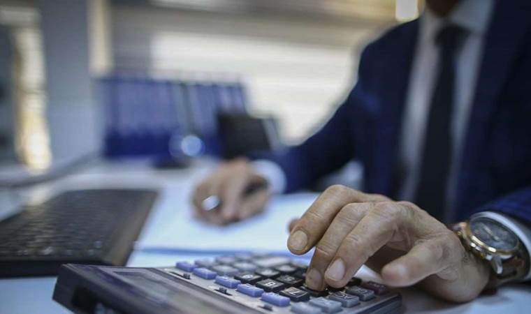 Haftalık çalışma saati düşürülüyor mu?