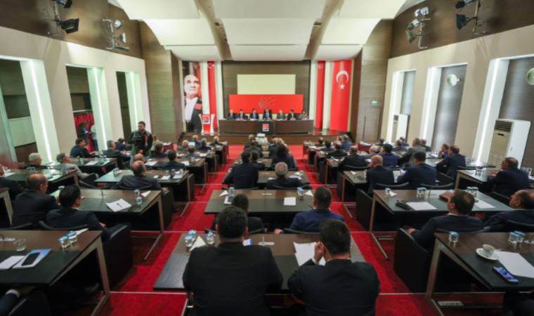 CHP’li 81 il başkanından tüzük kurultayı talebi!