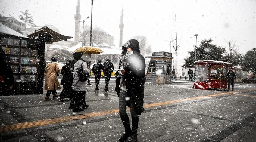Meteoroloji paylaştı: İstanbul’a kar geliyor