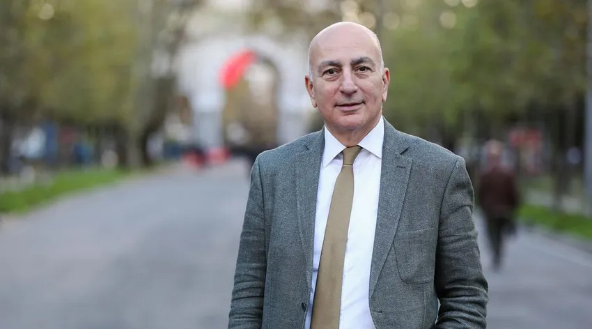 Ünlü ekonomistten çarpıcı kara para analizi