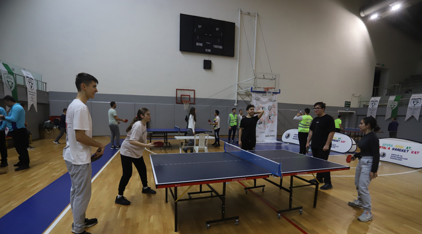 Kartal Belediyesi’nden Cumhuriyet’in 100’üncü Yılına özel masa tenisi turnuvası
